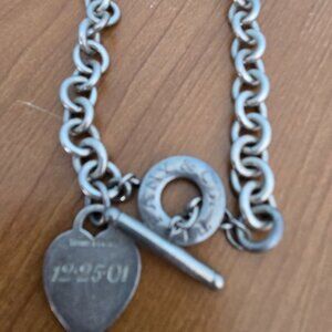 Tiffany &Co Y2K chain real silver  heart necklace ingraved with B letter